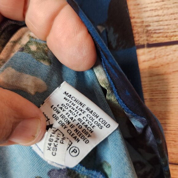 Calvin Klein Long Sleeve Tunic Blouse Blue Floral One Button Back Womens Size 2X - Picture 8 of 16